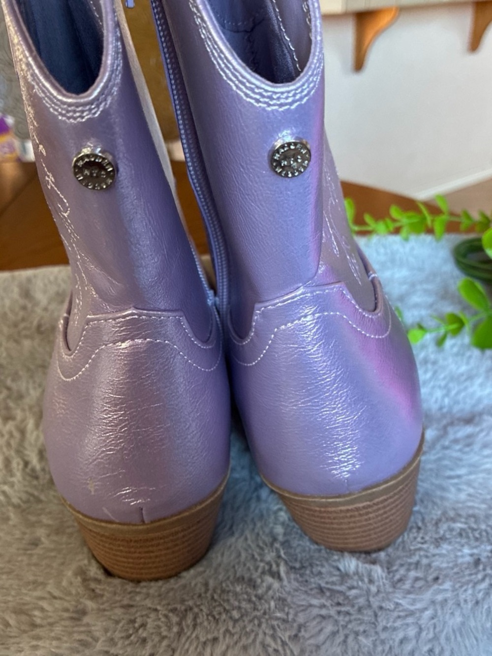Women's Lavender Shimmer Western Ankle Boots - Picture 7 of 8